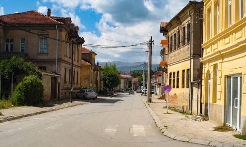 Adana Çıkışlı Kosovalı Büyük Balkanlar Turu AJet ile Extra Turlar ve Akşam Yemekleri